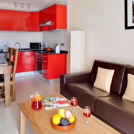 Tahiti 2 Bed